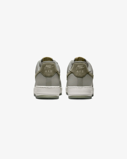 Air Force 1 ’07 LV8 Dark Stucco / Medium Olive