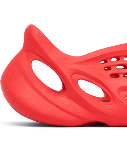 Adidas Yeezy Foam RNNR Vermillion Sneakers