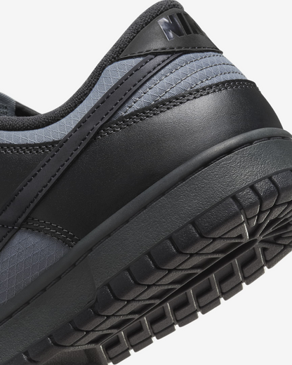Nike Dunk Low Retro SE Off Noir Smoke Grey