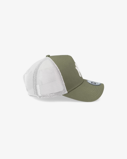 New Era Yankees 9Forty Cap - Olive/White