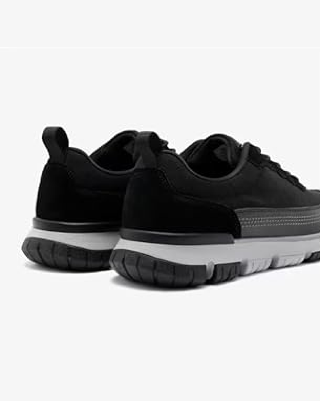 Xpacs Lightweight Lace Up Shoe In Black