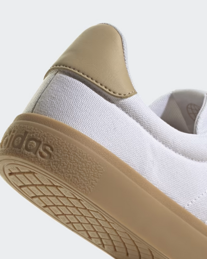 Adidas Vulc Raid3r Skateboarding Sneakers